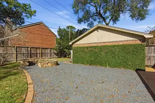 808 Chimney Rock Rd, Houston, TX 77056 - Photo 33