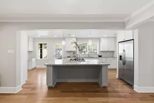 808 Chimney Rock Rd, Houston, TX 77056 - Photo 7