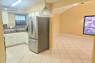 5853 Village Forest Ct, Houston, TX 77092 - Photo 13