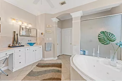 9331 Wickford Drive, Houston, TX 77024 - Photo 27