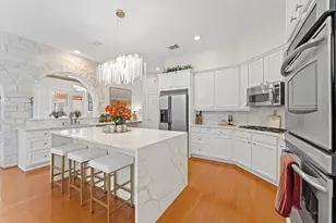 9331 Wickford Dr, Houston, TX 77024 - Photo 11