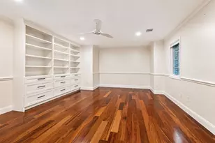 11407 Holidan Way, Hedwig Village, TX 77024 - Photo 35