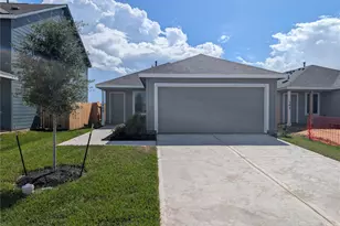 1226 Charlotte Wy, Wharton, TX 77488 - Photo 1