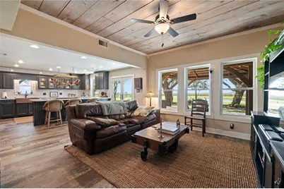 8711 County Road 403, El Campo, TX 77437 - Photo 11
