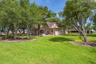 8711 Co Rd 403, El Campo, TX 77437 - Photo 7