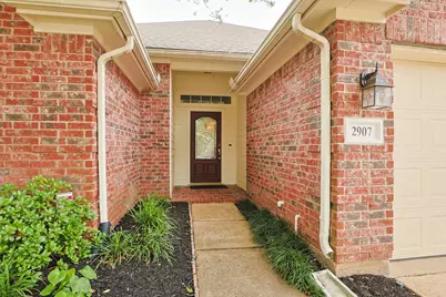 2907 Highland Lakes Drive, Missouri City, TX 77459 - Photo 3