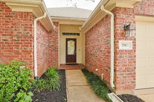 2907 Highland Lakes Dr, Missouri City, TX 77459 - Photo 3