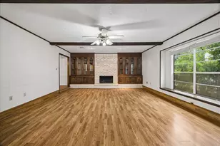 17803 Loring Ln, Spring, TX 77388 - Photo 15