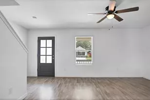 16963 Marie Vlg Dr, Conroe, TX 77306 - Photo 7
