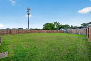 6303 Dawson Creek Dr, Pasadena, TX 77503 - Photo 47