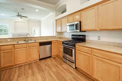 2701 Lynnwood Court, Bryan, TX 77807 - Photo 27