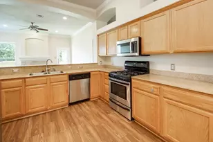2701 Lynnwood Ct, Bryan, TX 77807 - Photo 27