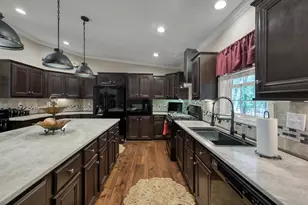 103 Louis Voan Rd, Huntsville, TX 77320 - Photo 19