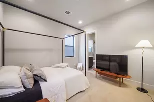 5820 Petty St, Houston, TX 77007 - Photo 13