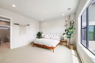 5820 Petty St, Houston, TX 77007 - Photo 9