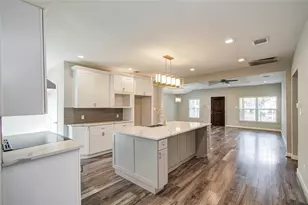 3060 Noble St, Houston, TX 77026 - Photo 15