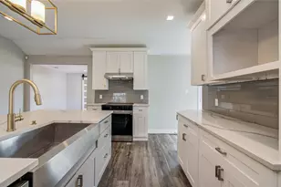 3060 Noble St, Houston, TX 77026 - Photo 17