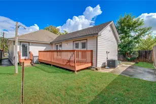 3060 Noble St, Houston, TX 77026 - Photo 41