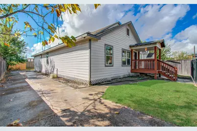 3060 Noble Street, Houston, TX 77026 - Photo 5