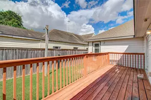 3060 Noble St, Houston, TX 77026 - Photo 39