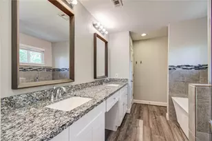 3060 Noble St, Houston, TX 77026 - Photo 35