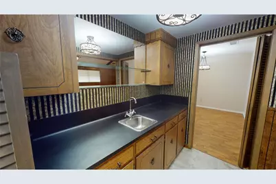 413 Elm Drive, Ganado, TX 77962 - Photo 13