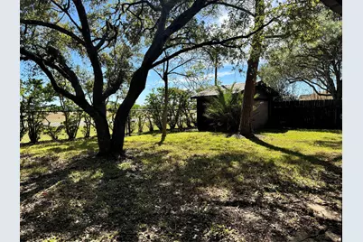413 Elm Drive, Ganado, TX 77962 - Photo 31