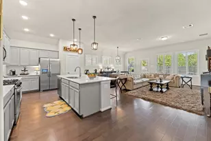 19079 Pinewood Grove Trl, New Caney, TX 77357 - Photo 5