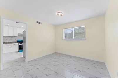 10531 Spanish Grant Drive, Sugar Land, TX 77498 - Photo 5