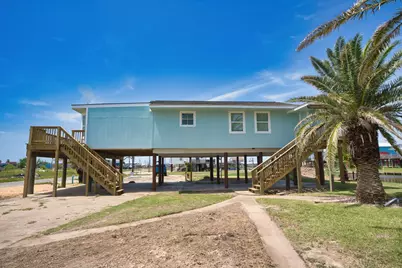 255 County Road 209, Sargent, TX 77414 - Photo 7