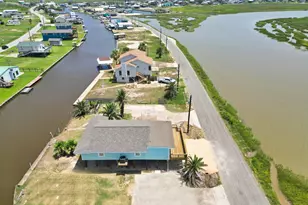 255 County Rd 209, Sargent, TX 77414 - Photo 41
