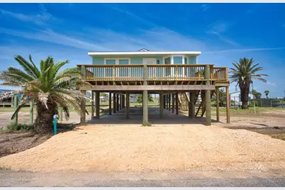 255 County Road 209, Sargent, TX 77414 - Photo 5