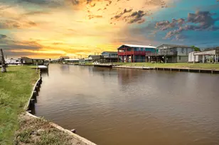 255 County Rd 209, Sargent, TX 77414 - Photo 9