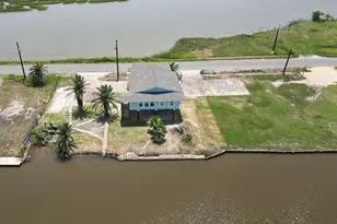 255 County Rd 209, Sargent, TX 77414 - Photo 35