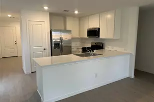 359 Bush Mdw Ln, Magnolia, TX 77354 - Photo 5