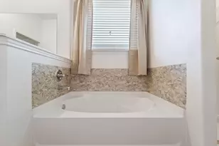 10750 Nathaniel Valley Path, Houston, TX 77016 - Photo 13