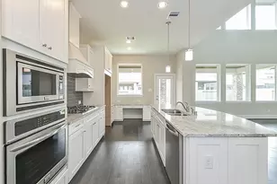 3742 Pinebrook Hollow Ln, Spring, TX 77386 - Photo 3