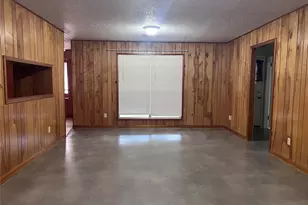 626 N Resident St, Wharton, TX 77488 - Photo 7