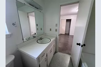 626 N Resident Street, Wharton, TX 77488 - Photo 23
