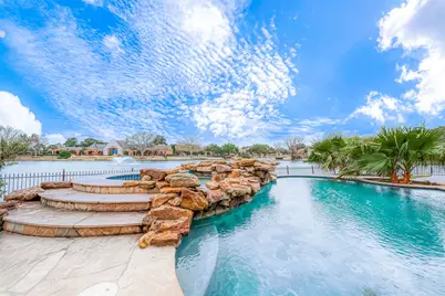 5 Camden Court, Sugar Land, TX 77479 - Photo 17