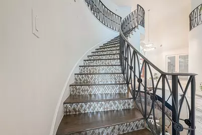 5 Camden Court, Sugar Land, TX 77479 - Photo 11