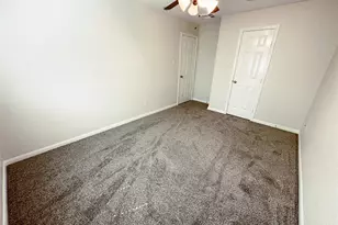 10210 Canyon Rose Ln, Houston, TX 77070 - Photo 17