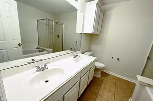 10210 Canyon Rose Ln, Houston, TX 77070 - Photo 9