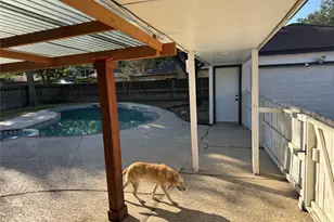 9106 Sabastian Dr, Houston, TX 77083 - Photo 9