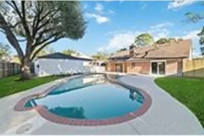 9106 Sabastian Drive, Houston, TX 77083 - Photo 45