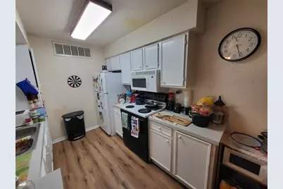 12955 Woodforest Boulevard #15, Houston, TX 77015 - Photo 5