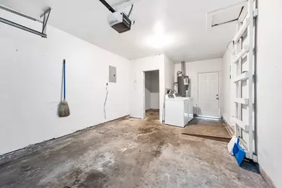 2433 S Austin Avenue, Pearland, TX 77581 - Photo 19