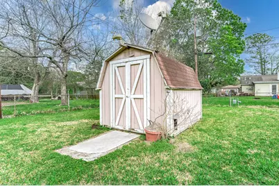 2433 S Austin Avenue, Pearland, TX 77581 - Photo 21