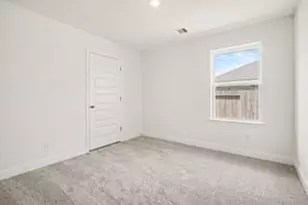 29 Greenbriar Loop, Angleton, TX 77515 - Photo 7