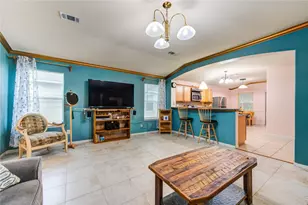 6726 Hampden Point Ct, Houston, TX 77040 - Photo 5